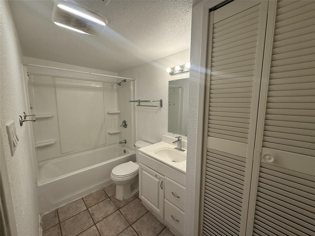 630 Valley View Drive Property Photo 11