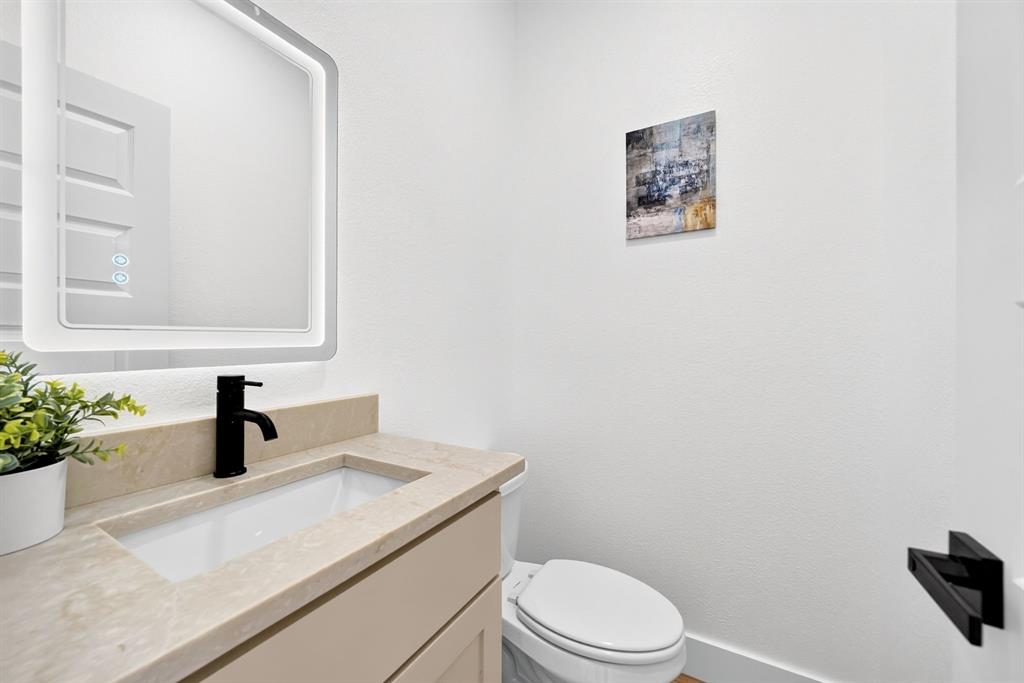 5731 Lewis Court Property Photo 18