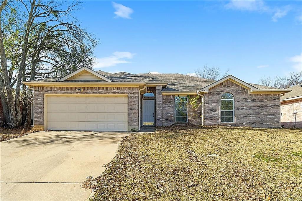 334 River Oaks Lane Property Photo 1
