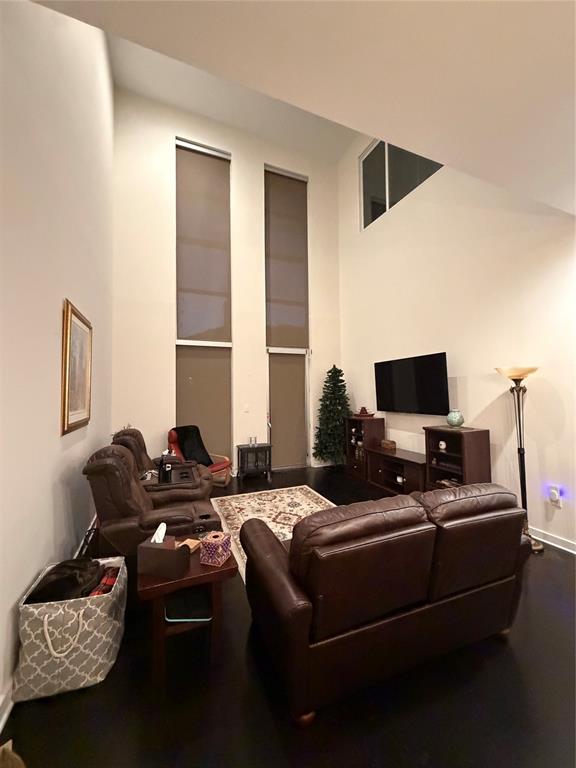 2608 Museum Way 3211 Property Photo 8