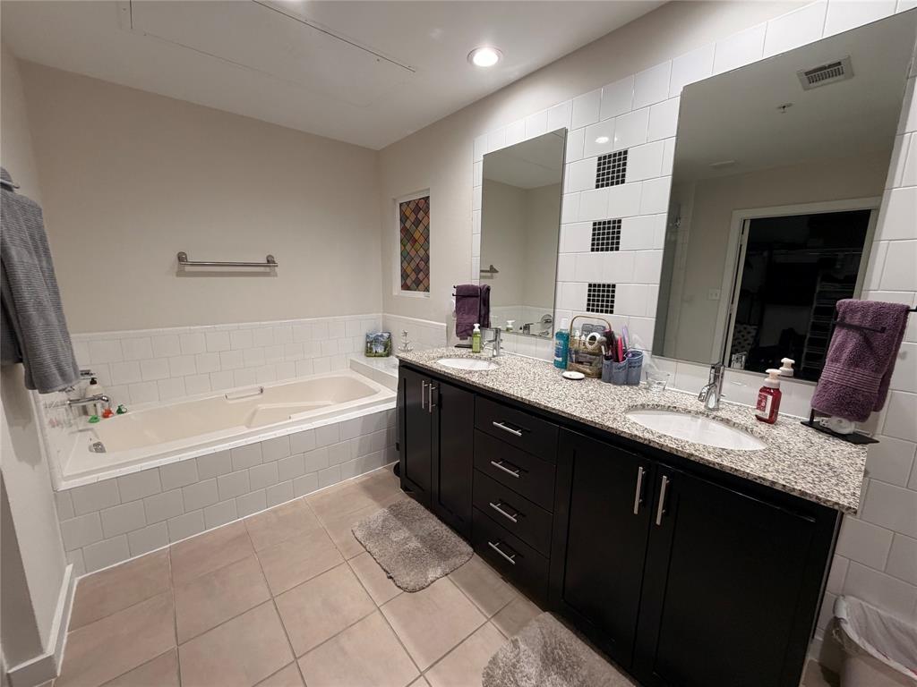2608 Museum Way 3211 Property Photo 16