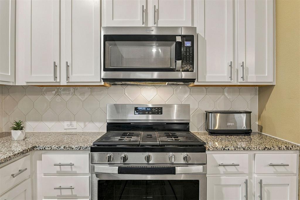 3013 Denver Avenue Property Photo 6