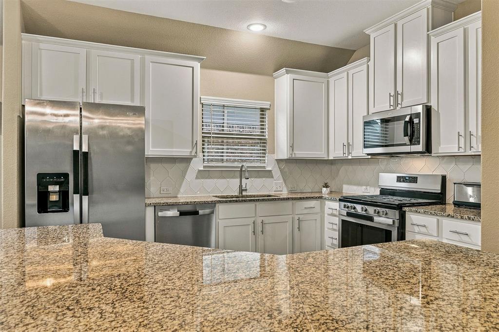 3013 Denver Avenue Property Photo 7