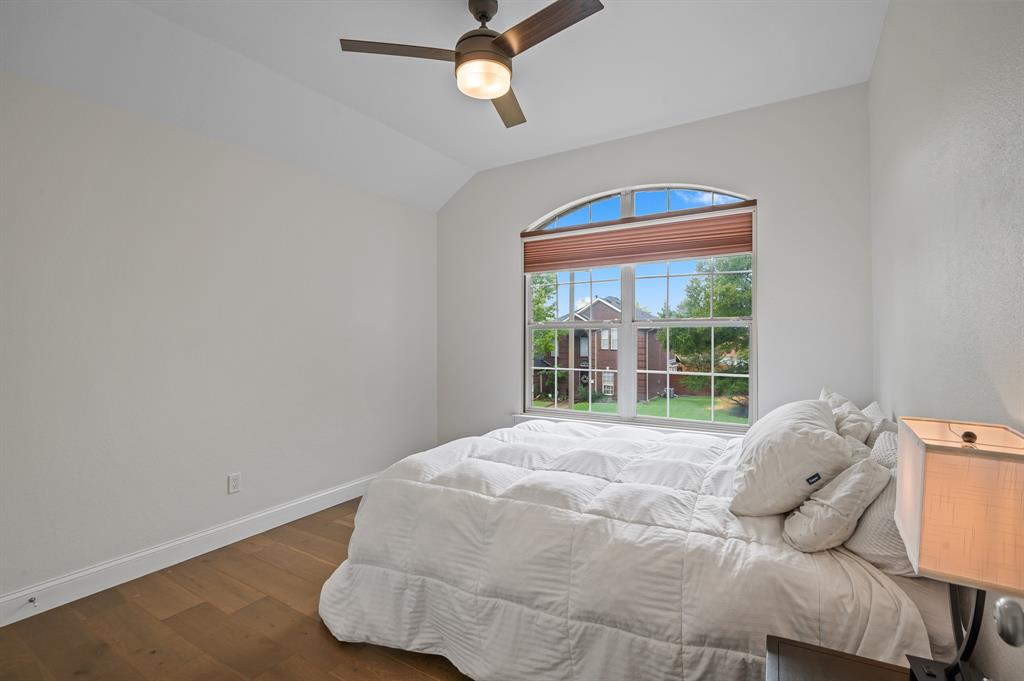 1314 Kenshire Court Property Photo 22