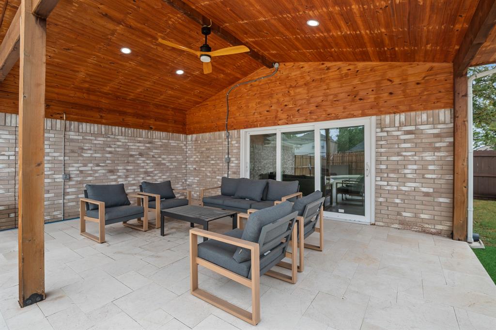 1314 Kenshire Court Property Photo 32
