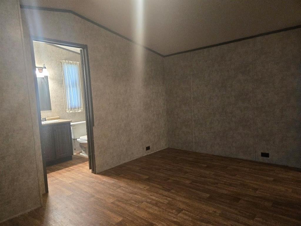 174 Maple Avenue Property Photo 10