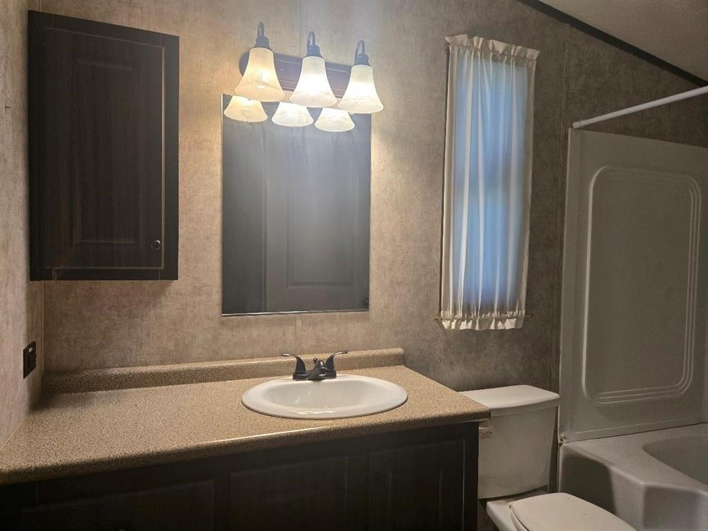 174 Maple Avenue Property Photo 11