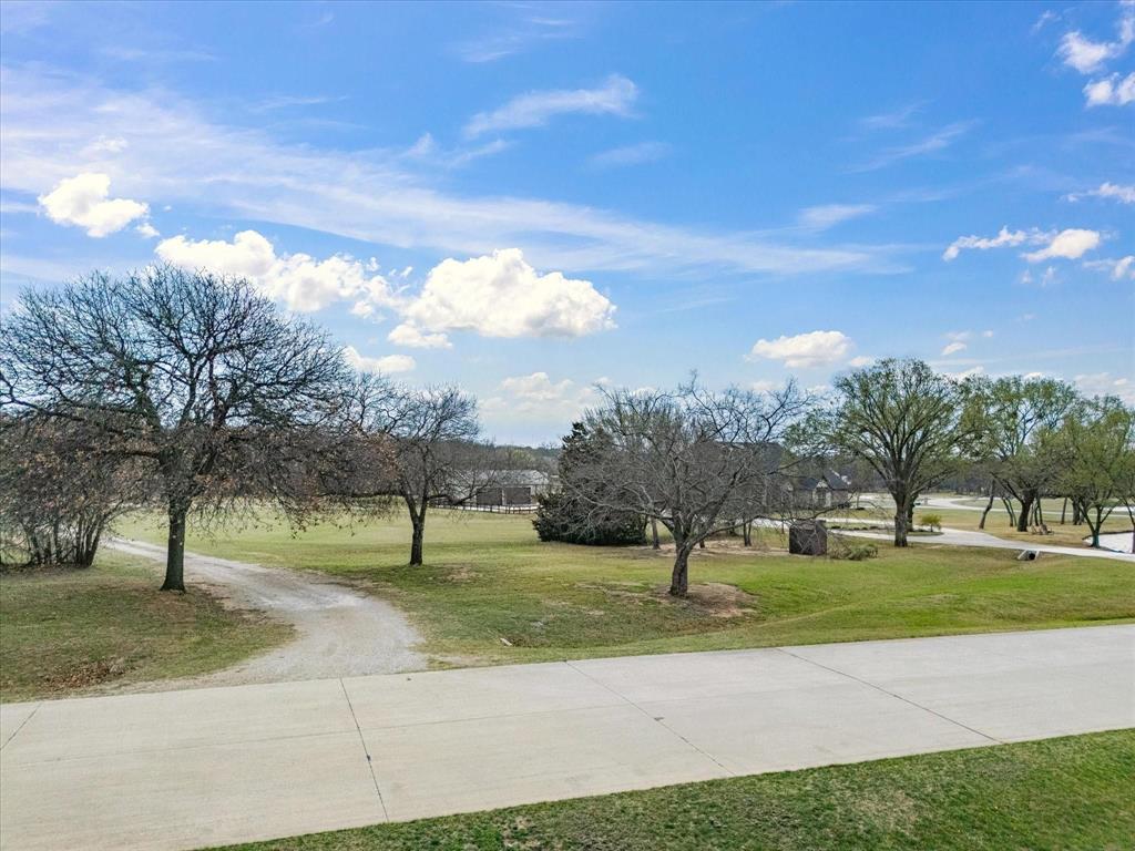 790 Badminton Drive Property Photo 12