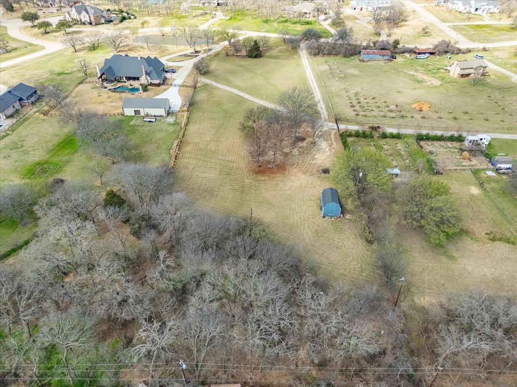 790 Badminton Drive Property Photo 15