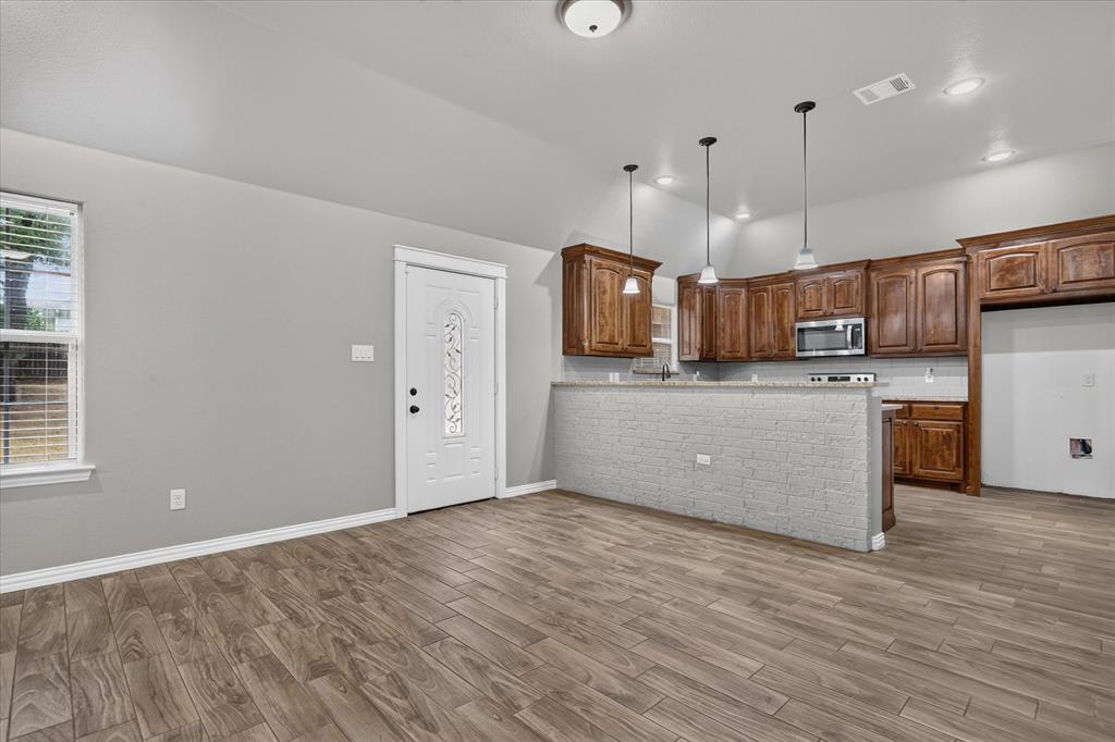 1612 Tanglewood Drive Property Photo 12