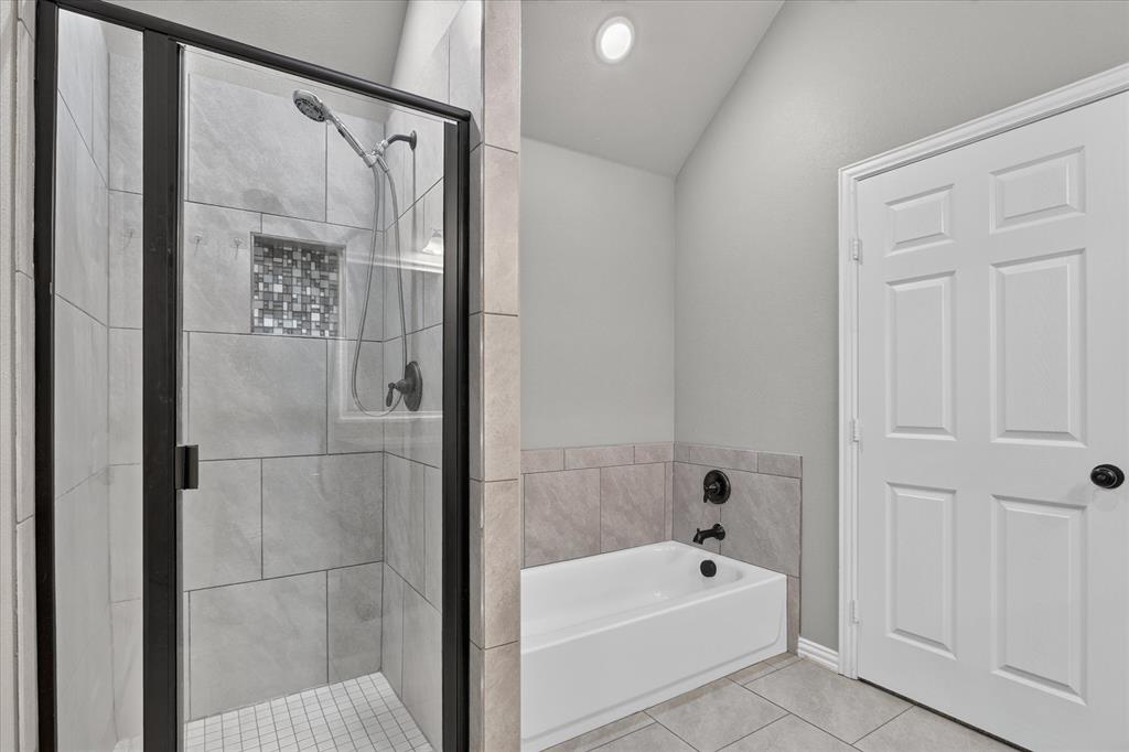 1612 Tanglewood Drive Property Photo 23