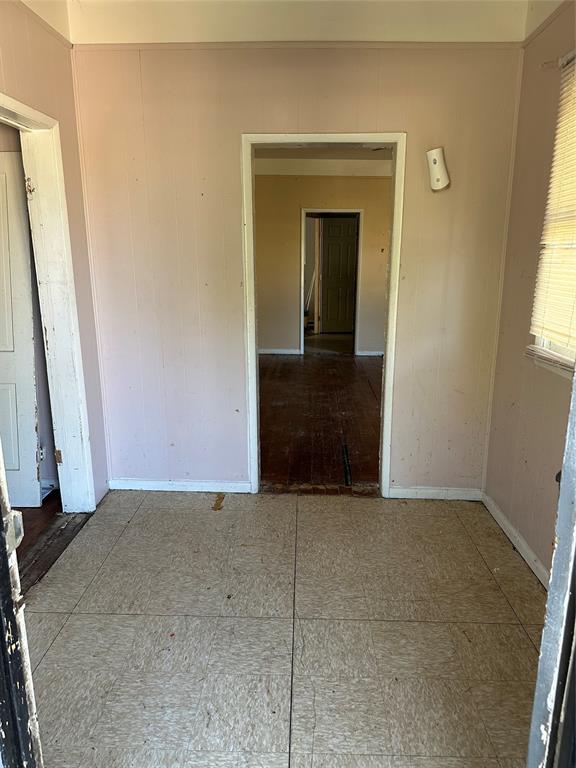 402 Main St Property Photo 15