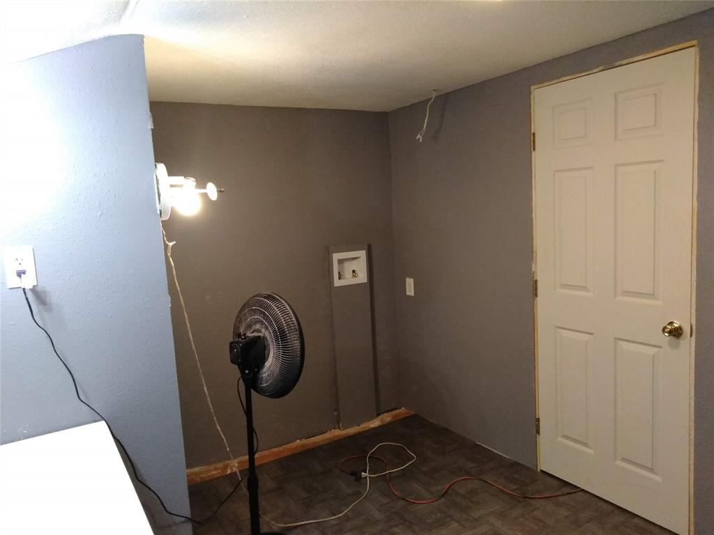 402 Main St Property Photo 20