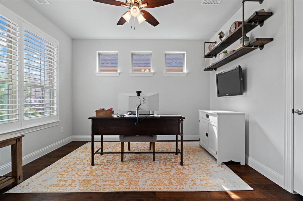 10920 Autumn Leaf Court Property Photo 4