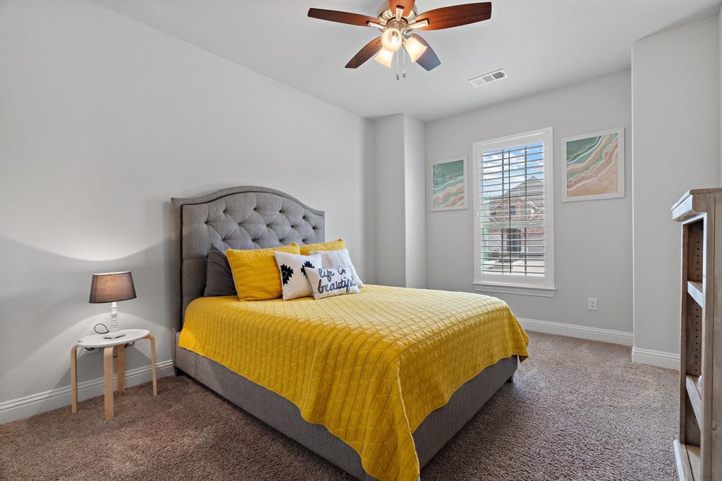 10920 Autumn Leaf Court Property Photo 6