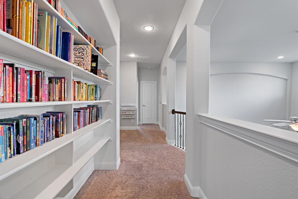 10920 Autumn Leaf Court Property Photo 28