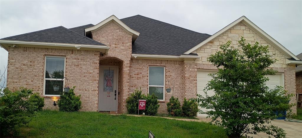 2806 Hackberry Drive