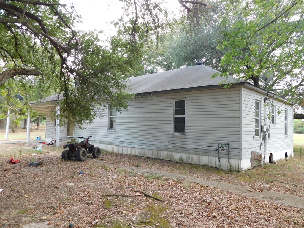 1643 Walnut Road Property Photo 3