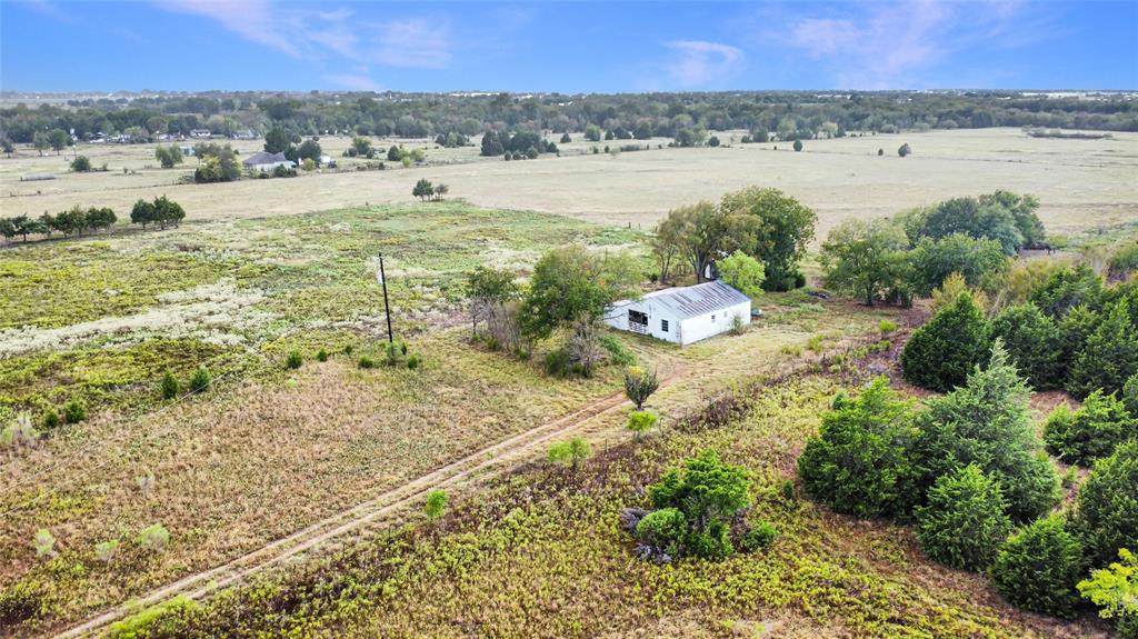427 County Road 2719 Property Photo 1