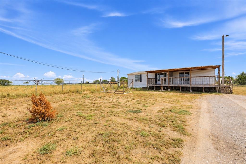 23912 San Miguel Avenue Property Photo 5