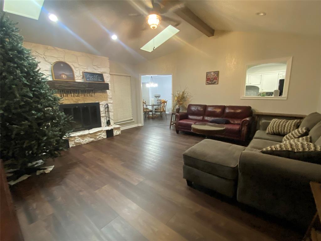 501 Mesquite Street Property Photo 5