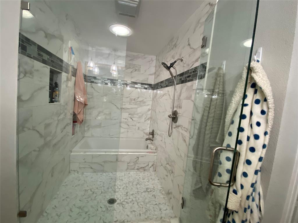 501 Mesquite Street Property Photo 12