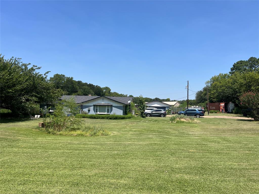 2716 County Road 804a Property Photo 1