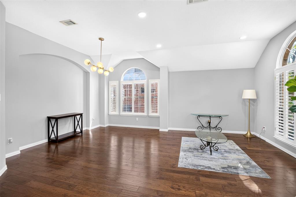 10908 Shadow Brook Lane Property Photo 5