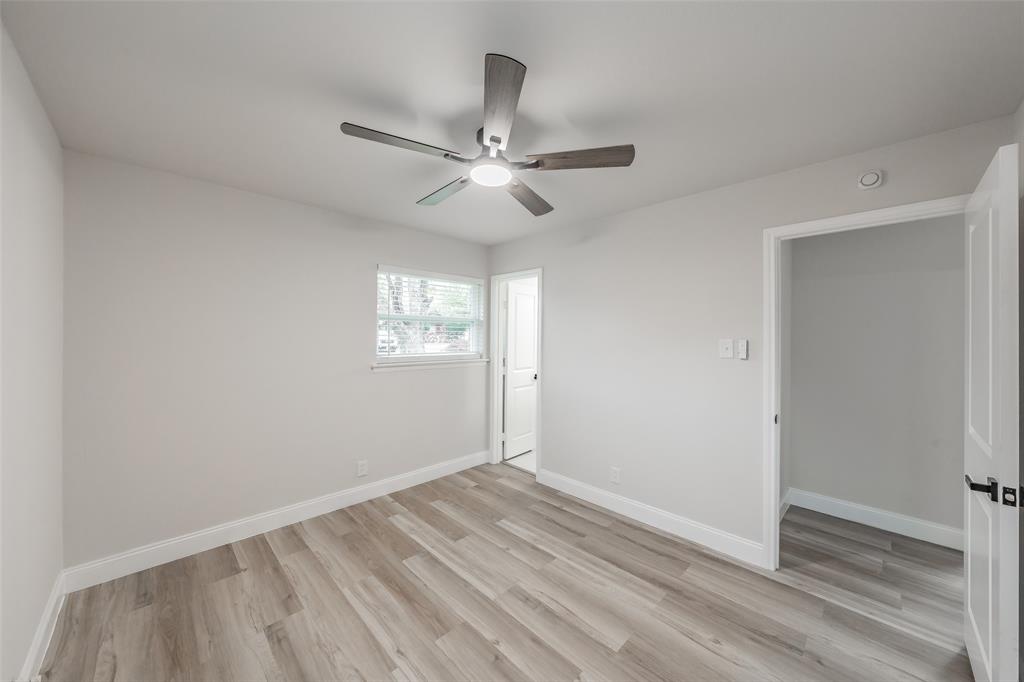 404 Simmons Drive Property Photo 18