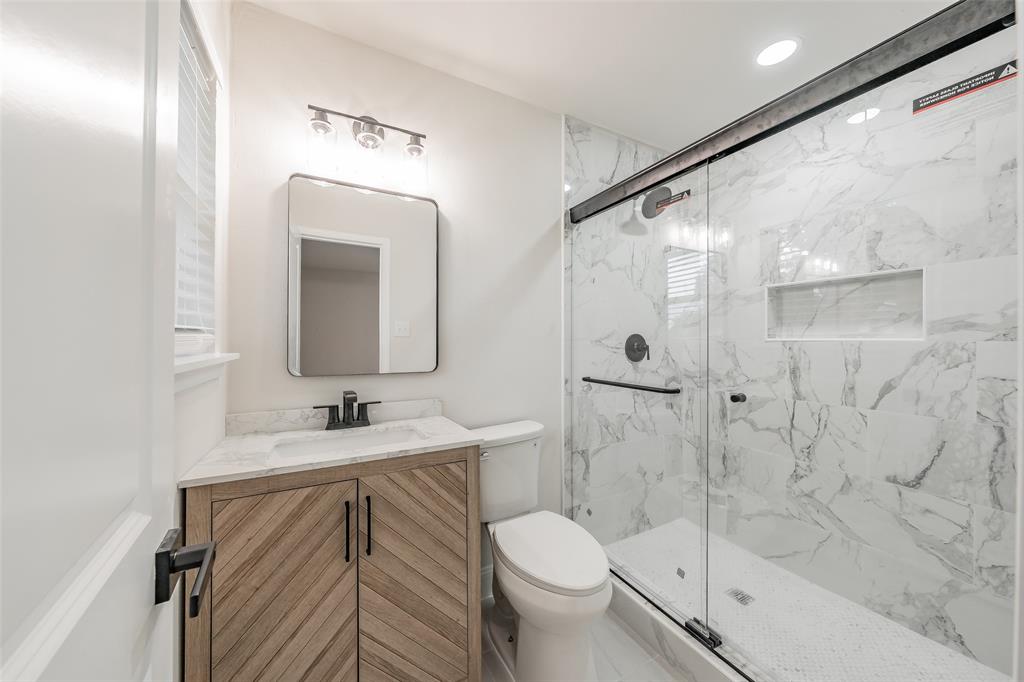 404 Simmons Drive Property Photo 21