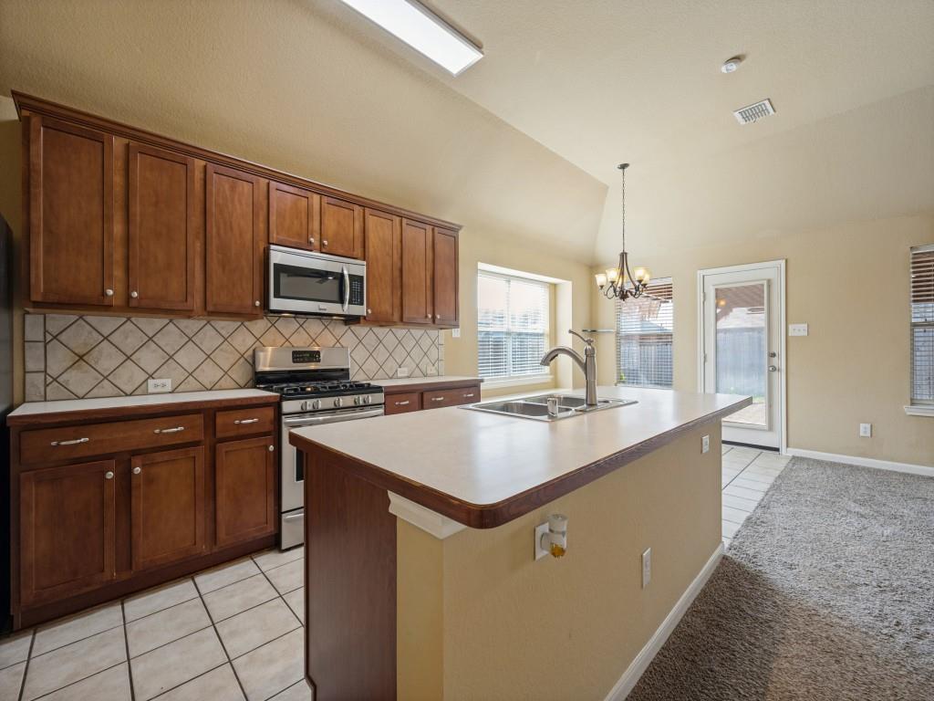 2416 Morning Dew Drive Property Photo 12