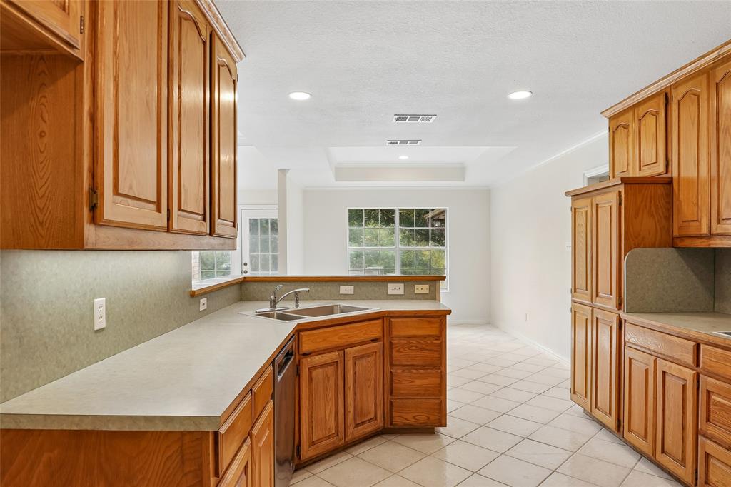1570 Karen Drive Property Photo 5
