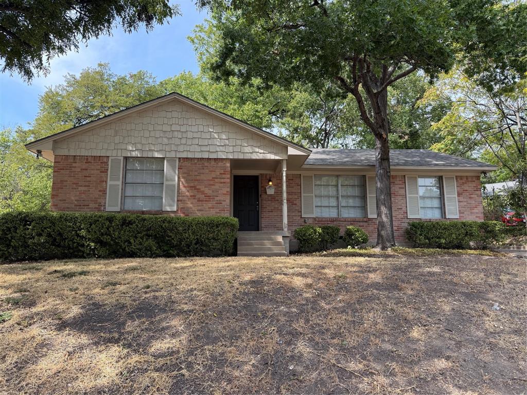 4515 Dove Creek Way Property Photo 2