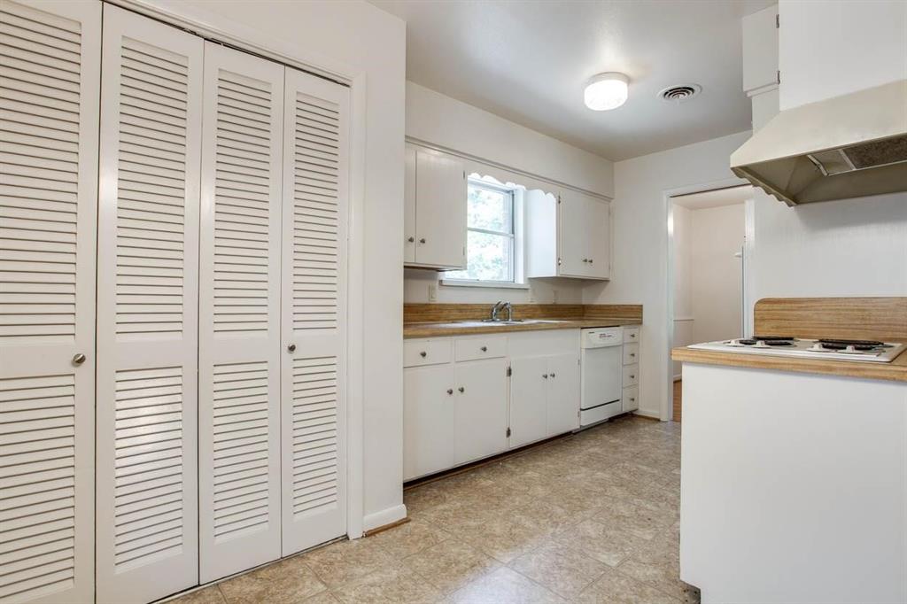 4515 Dove Creek Way Property Photo 5