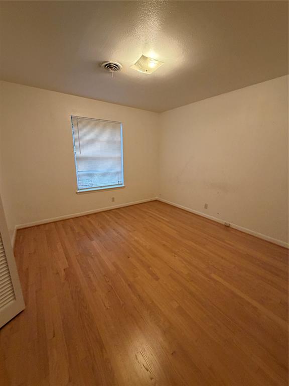 4515 Dove Creek Way Property Photo 9