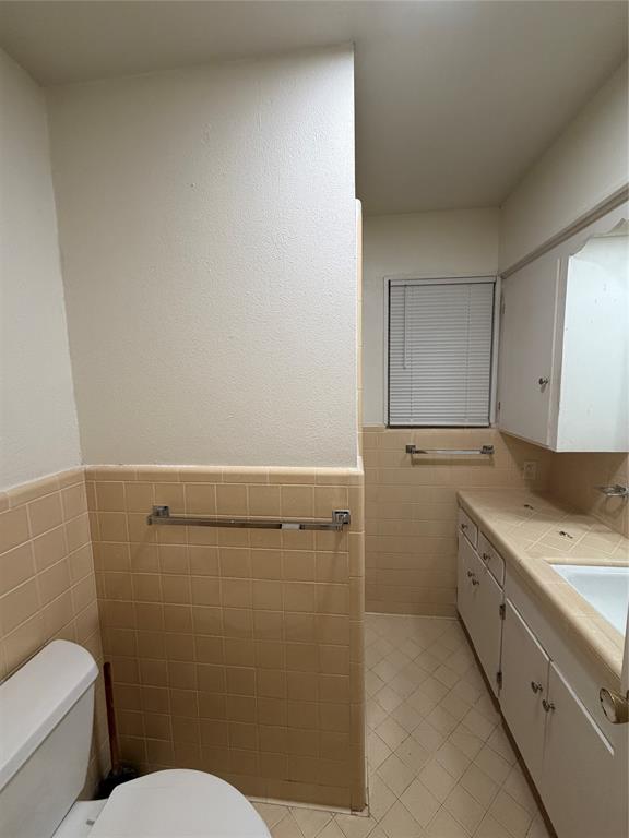 4515 Dove Creek Way Property Photo 13
