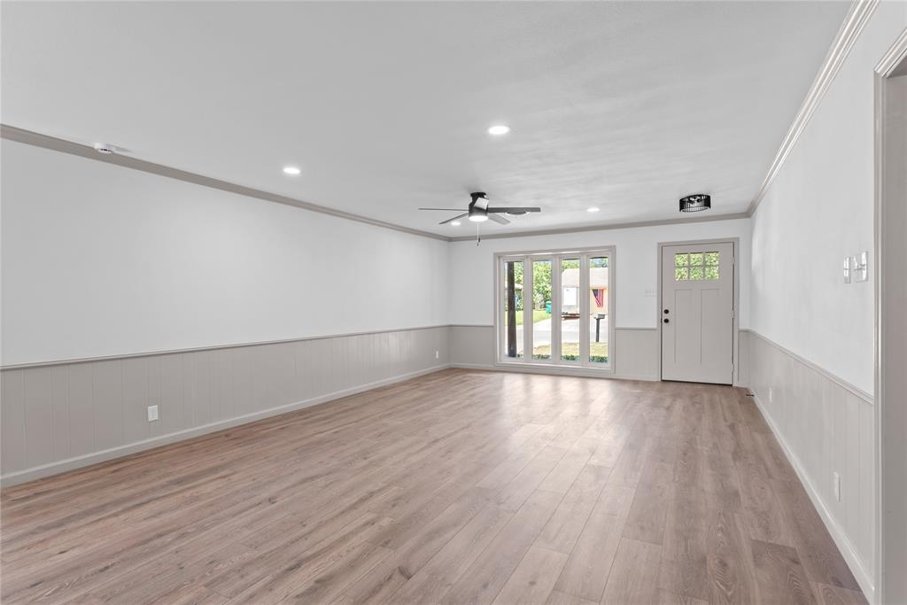 2008 Maplewood Drive Property Photo 13