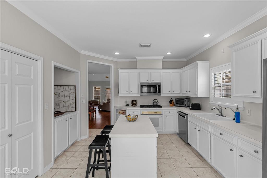 144 Oscar Lane Property Photo 16