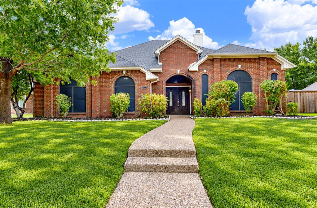 6732 Coach House Lane Property Photo 1