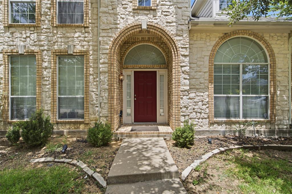 11117 Silver Horn Drive Property Photo 1