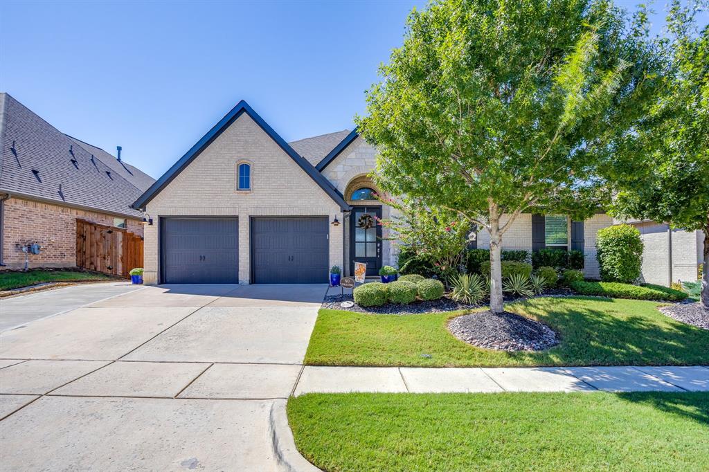 3917 Redbud Drive Property Photo 3