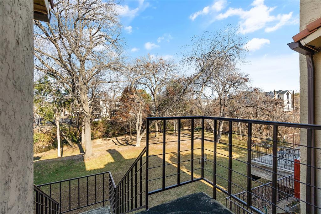 4777 Cedar Springs Road 2j Property Photo 4