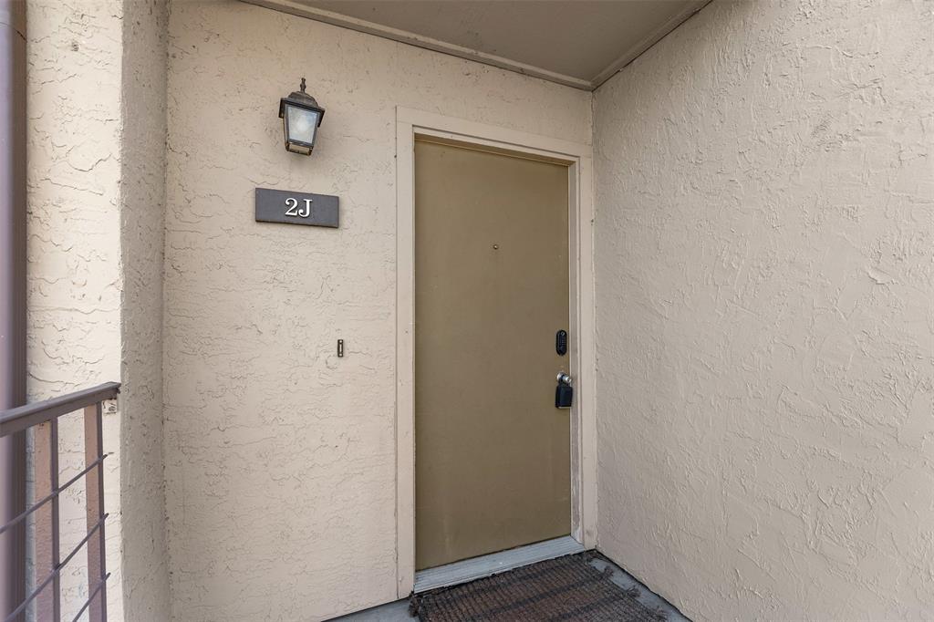 4777 Cedar Springs Road 2j Property Photo 5