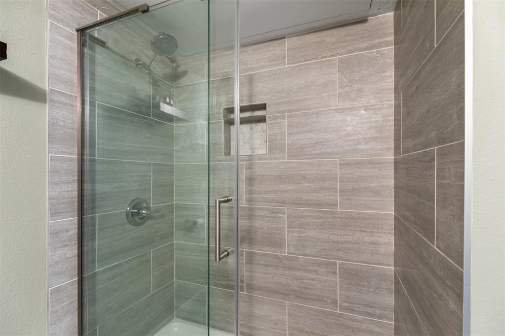 4777 Cedar Springs Road 2j Property Photo 23