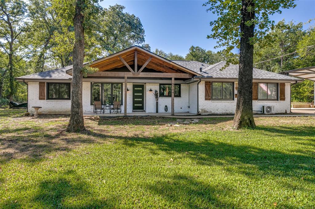 5704 Pecan Circle Property Photo 1