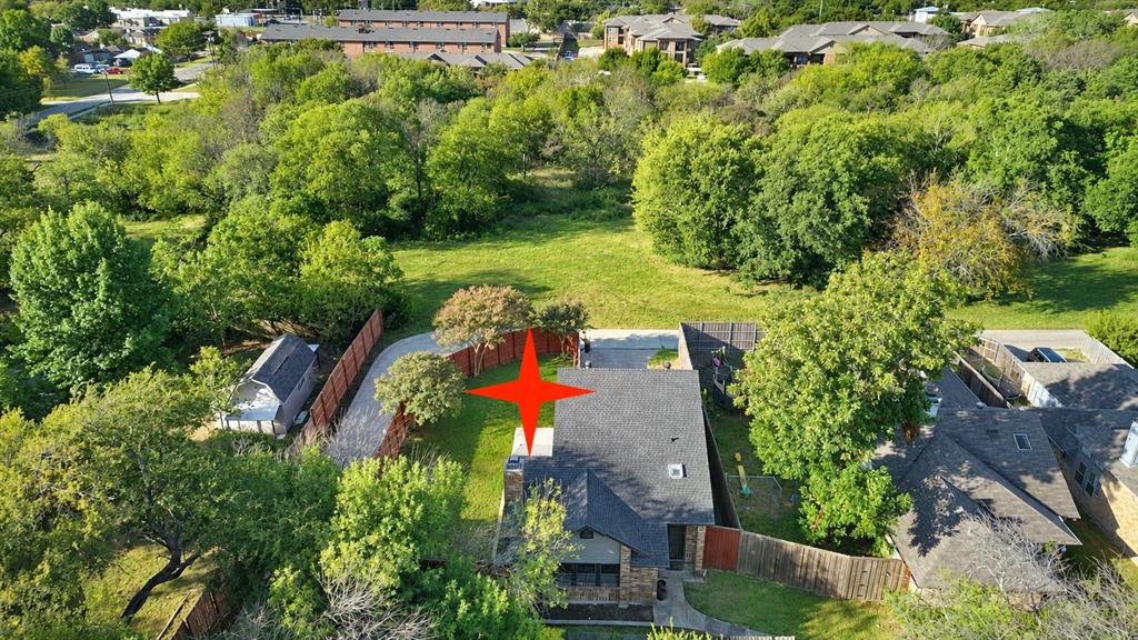 1527 Hancock Drive Property Photo 1