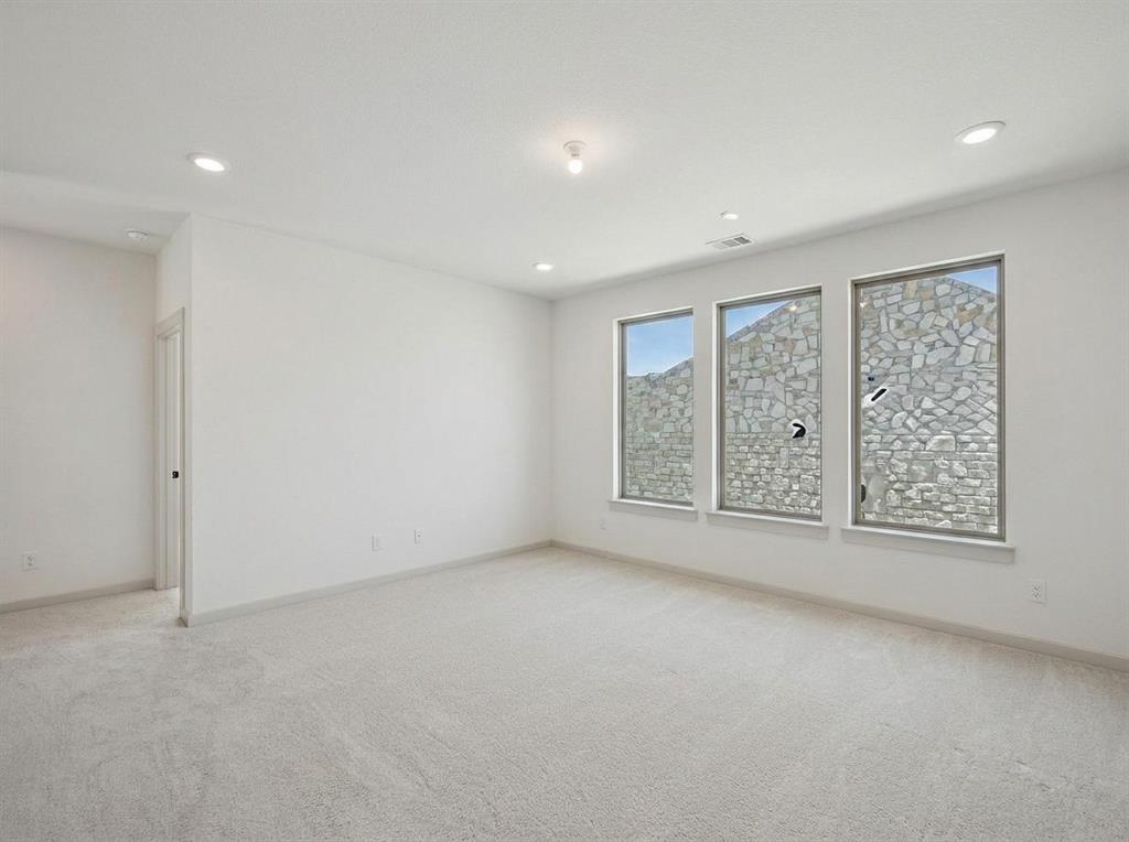 6904 Crystal Springs Drive Property Photo 15