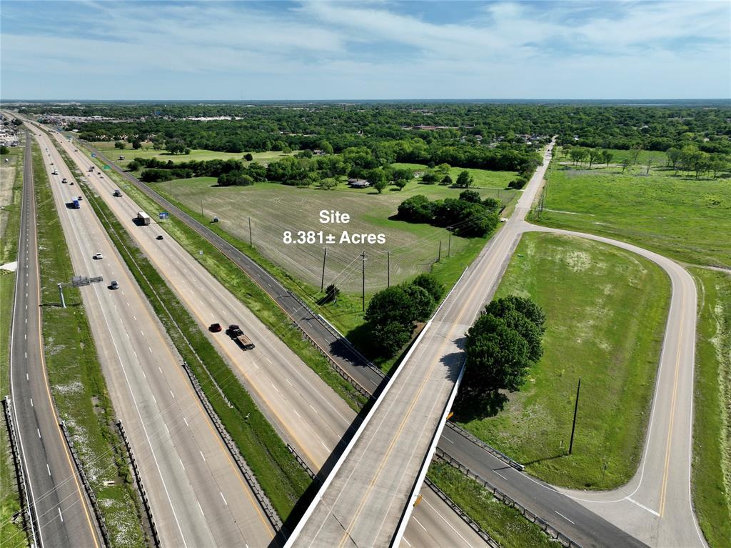 Tbd 8.38 Ac Interstate 45 Property Photo 1