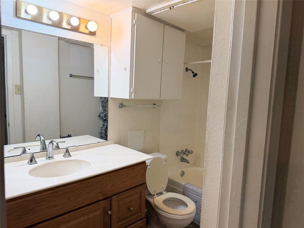12888 Montfort Drive 167 Property Photo 5