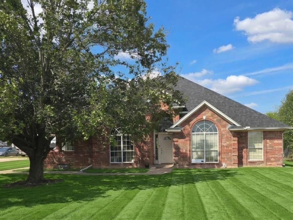 17398 W Farm Road 1567 Property Photo 1